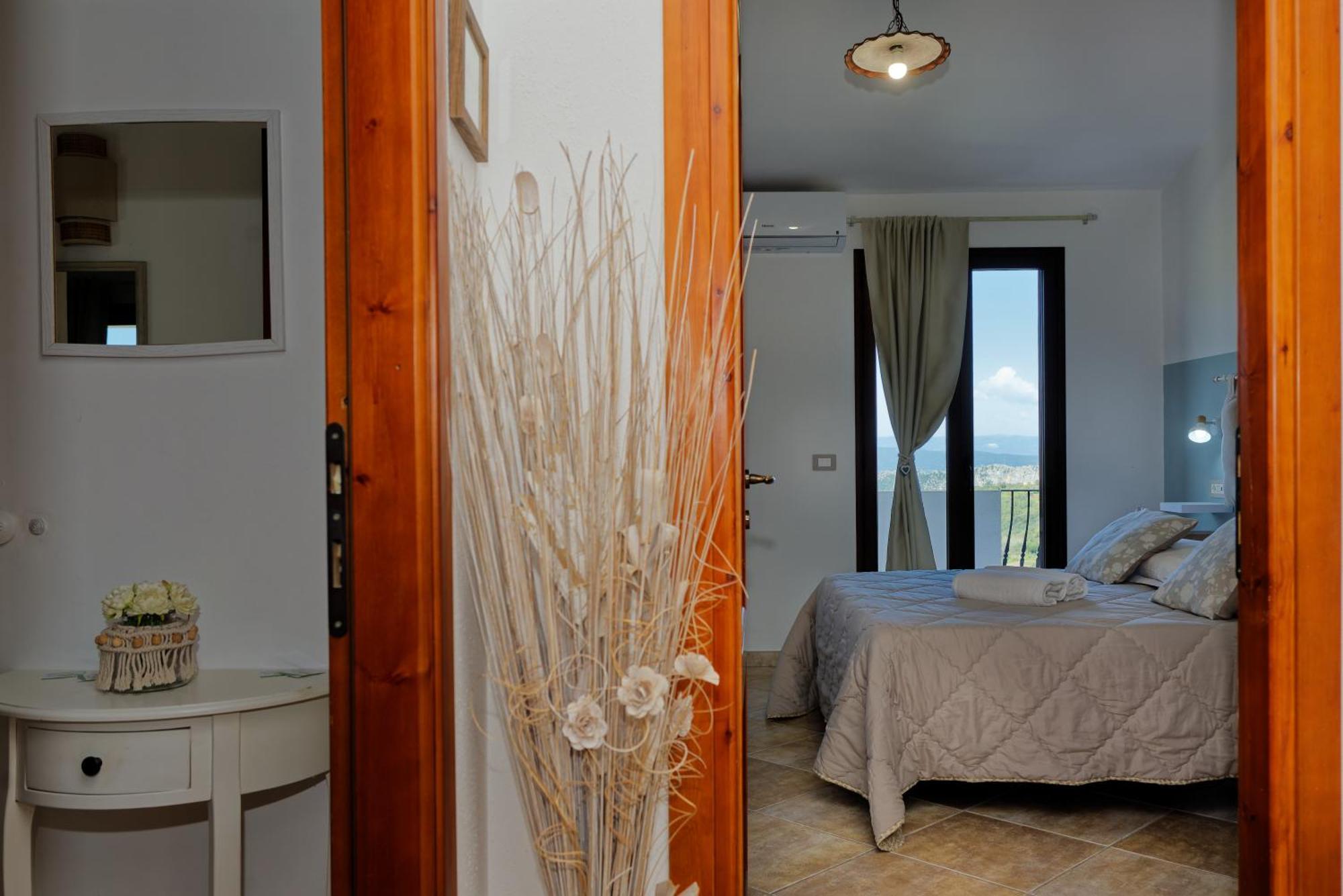 B&B Tiscali Dorgali Exterior photo